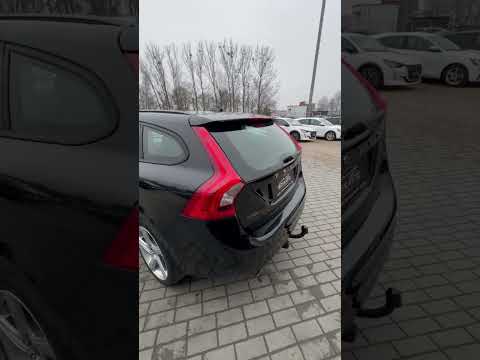 фото volvo v60 i рестайлинг 0