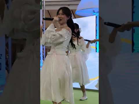 Fancam : Open World - Smild HatoBito 14/10/23 Melody of Life #14 @ CentralwOrld #มคฮปทก