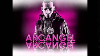 Un Amor Como Tu - Arcangel Ft. Julio Voltio