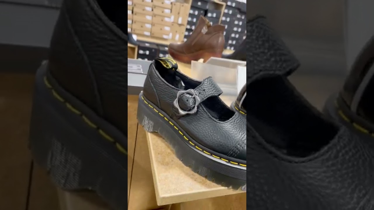 You Won't Believe What These Dr Martens Molly's Look Like at DSW! #combatboots #drmartens #dsw
