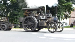 preview picture of video 'Amazing GDSF WW1 Steam Convoy - 'Gigantic' bounces around the roundabout!'