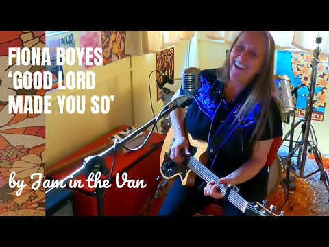 Fiona Boyes 'Good Lord Made You So' - Blues guitar, live location recording by Jam in the Van Aust