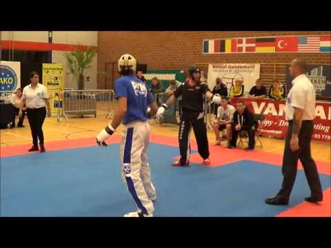 Zsolt Moradi vs  Dean Barry