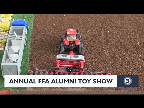 FFA toy show takes over Mount Horeb High School