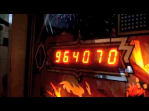 Rolling a KISS Pinball Machine - 999,999 Points!