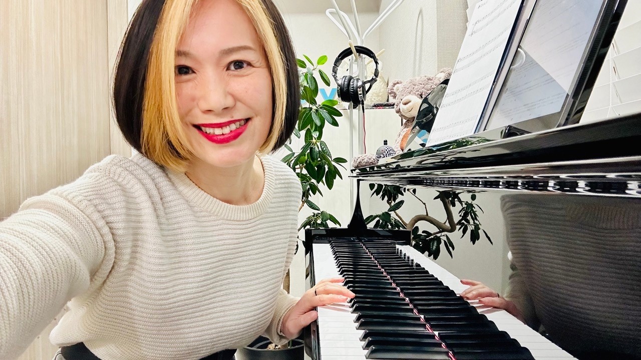 ピアノ初心者さんのコメントから「ゆっくり弾けるようになるコツ」について振り返ります♪