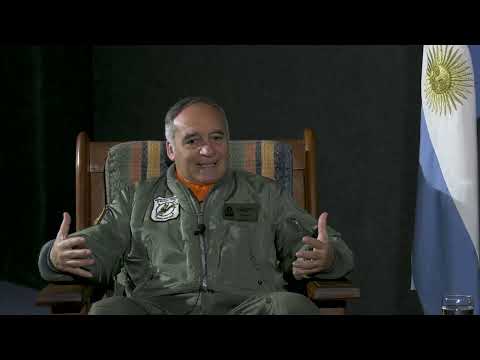 EXPERIENCIA MALVINAS-Entrevista al Comodoro (R) VGM Gerardo G. Isaac, piloto del avión A4 C SKYHAWK