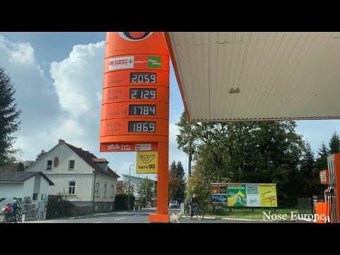 Driving in Graz Austria around University of Graz; Leonhard Platz; Kaiser-Josef-Platz