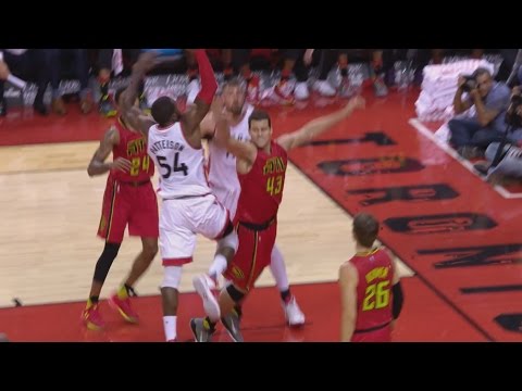 Patrick Patterson Posterizes Kris Humphries | Hawks vs Raptors | Dec 3, 2016 | 2016-17 NBA Season