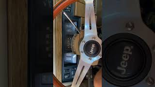 1989 Jeep Grand Wagoneer Idling