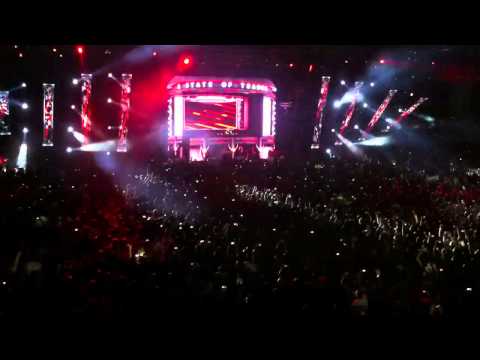Ferry Corsten feat. Armin van Buuren - Brute (LIVE ASOT 600 SOFIA)