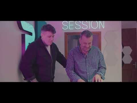 Amor entre dos - Olvidala ft Sonido Profesional