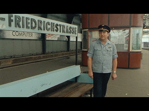 Video Thumbnail: Vom Ort der Angst zum normalen Bahnhof - Berlinale-Doku zeigt Friedrichstraße nach dem Mauerfall
