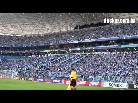 "Grêmio 2 x 1 Goiás - Brasilerão 2015 - Essa noite te quero ver ganhar" Barra: Geral do Grêmio &bull; Club: Grêmio
