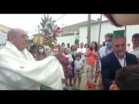 Boada celebra el Corpus con la bendición de siete bebés