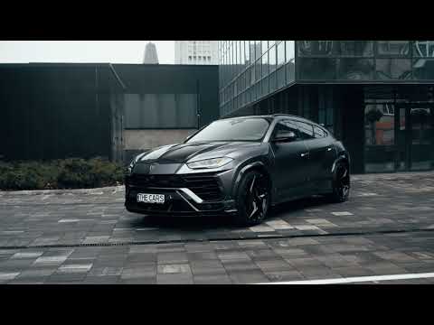 Lamborghini Urus grey