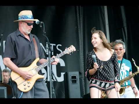 The Fade Kings with Emily Fennell perform "Piece of my heart"