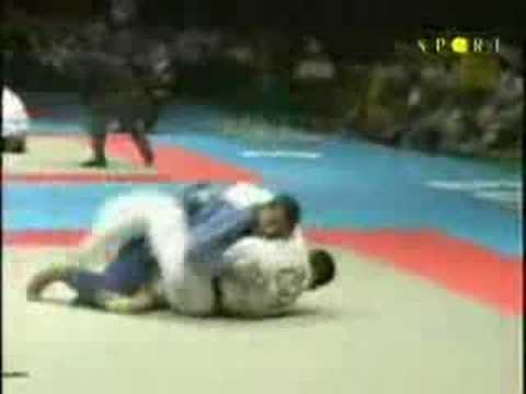Judo 2003 Osaka  Zviadauri (GEO) - Morgan (CAN) [-90kg]