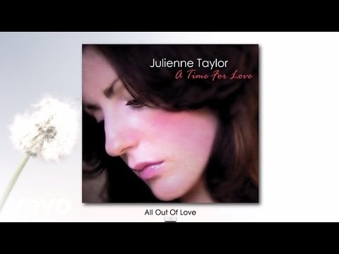 Thể hiện bởi Julienne Taylor
