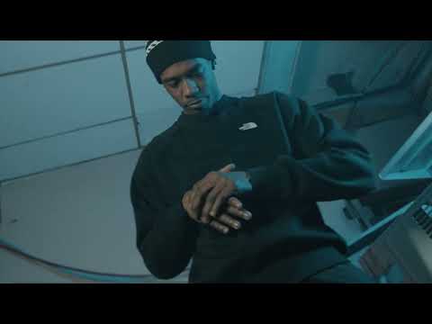 Lil Mugga-Lords (ShotByLeekGotFilms)    •produced by H.owlr