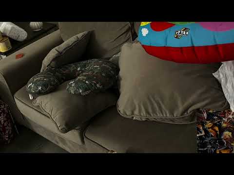Couch Surfing Ep 2 - Gary