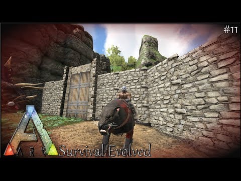 BUILDING A TAMING PEN & SABERTOOTH TAMING | Ark: Survival Evolved Ragnarok ep 11
