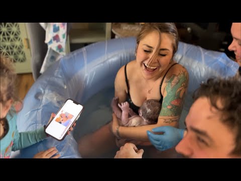 Home birth | All Natural Water Birth | Surprise Gender | Doula & Midwifery Student
