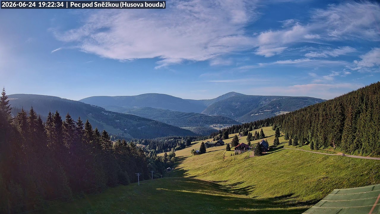 Live webcam view of Husova Bouda Krkonoše Panorama