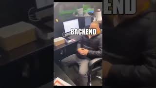 Lo que ves (Frontend) vs lo que hay detrás (Backend)  Todos ven el coche reluciente, con sus luces y