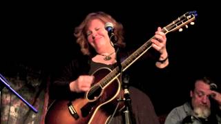 Suzie Vinnick ❝Can&#39;t Find My Way Home❞ ㉑ Blues: The Acoustic Concert 2015