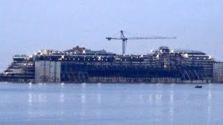 preview picture of video 'Costa Concordia, Prà-Voltri, Genoa, Liguria, Italy, Europe'