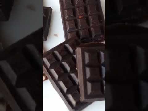 low calorie chocolate bars#almondchocolate #lowcalorierecipes#shorts #viral