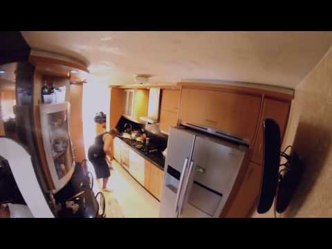 Pandesousa - Musica Para Planchar [Official Video]