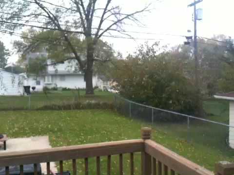 Season's first snow in Cedar Rapids