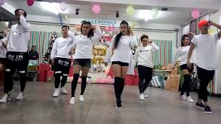 walton xmas party 2017 (dance contest champion)