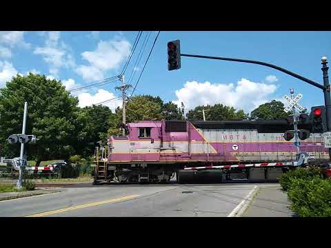 Railroad Crossing | Woburn St, Reading, MA
