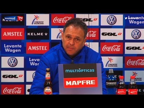 Rueda de prensa de Joaquín Caparrós previa al encuentro ante el Real Madrid