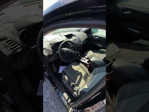 Автомобіль Ford Escape SE 2017 | GrandCar