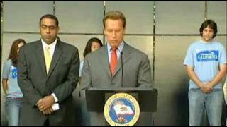 Governor Signs Legislation for Million Solar Roofs Plan