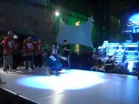 Master Crews 2010 - New Crew B.boys VS Flying Boys Crew