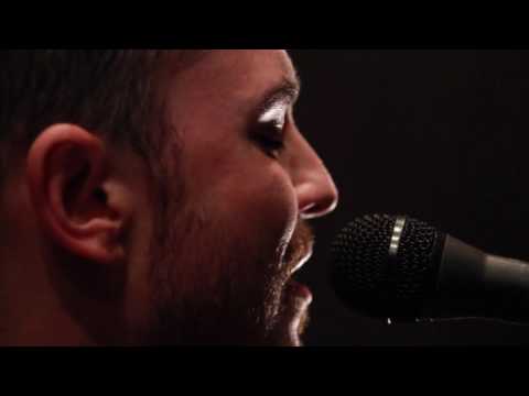 Korrupción Masiva - Superhéroes de papel (Videoclip)