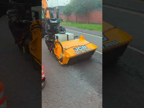 "Pothole Gone in 5 Minutes! 🚧 JCB Pothole Pro at Full Speed"