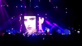 preview picture of video 'Escucha Atento - Laura Pausini - Gira Grandes Éxitos - Arena Ciudad de México Nov 2014'