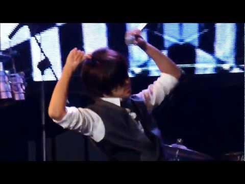 120920~22 u-kiss Stop Girl sexy dance of 동호 Dongho