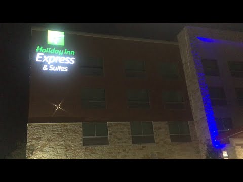 Happy Late Valentines Day! Hotel Tour of the Holiday Inn Express Cypress location in Houston, TX