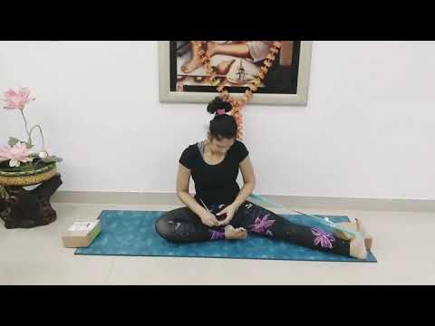 middle splits with straps