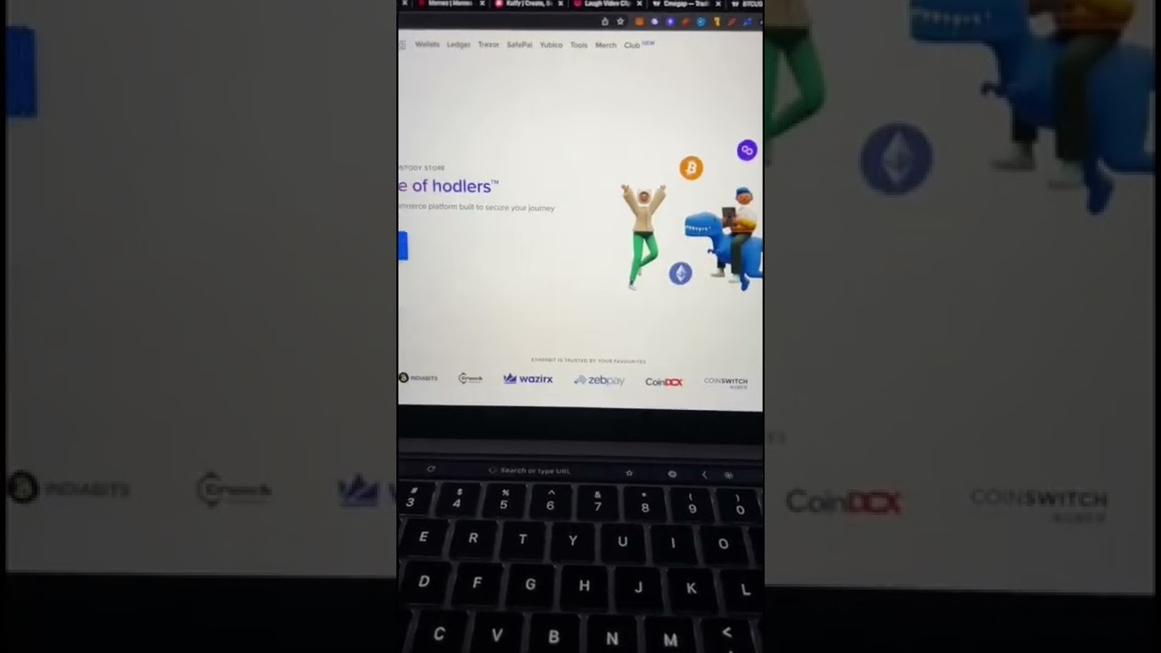 A Youtuber reviews Etherbit.in on YouTube Shorts