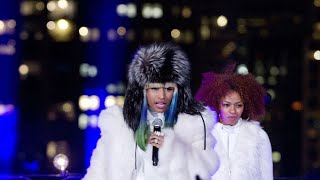 Nicki Minaj - Save Me (NBC&#39;s New Year&#39;s Eve With Carson Daly Live)