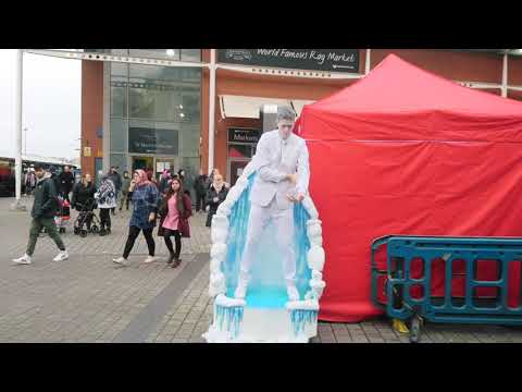 Amazing Cyrstal Balls Skills