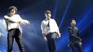 GOT7 EYES ON YOU 2018 TOUR IN NYC - BEGGING ON MY KNEES